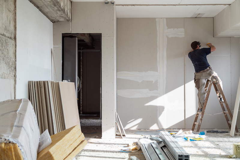 Quelles sont les étapes pour rénover une maison ?