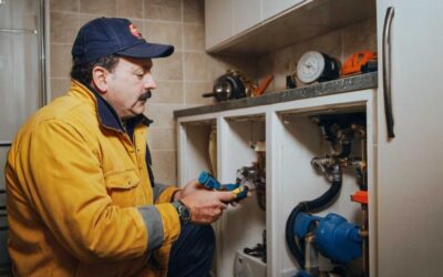 Pourquoi choisir un plombier local à Laval pour vos réparations d’urgence